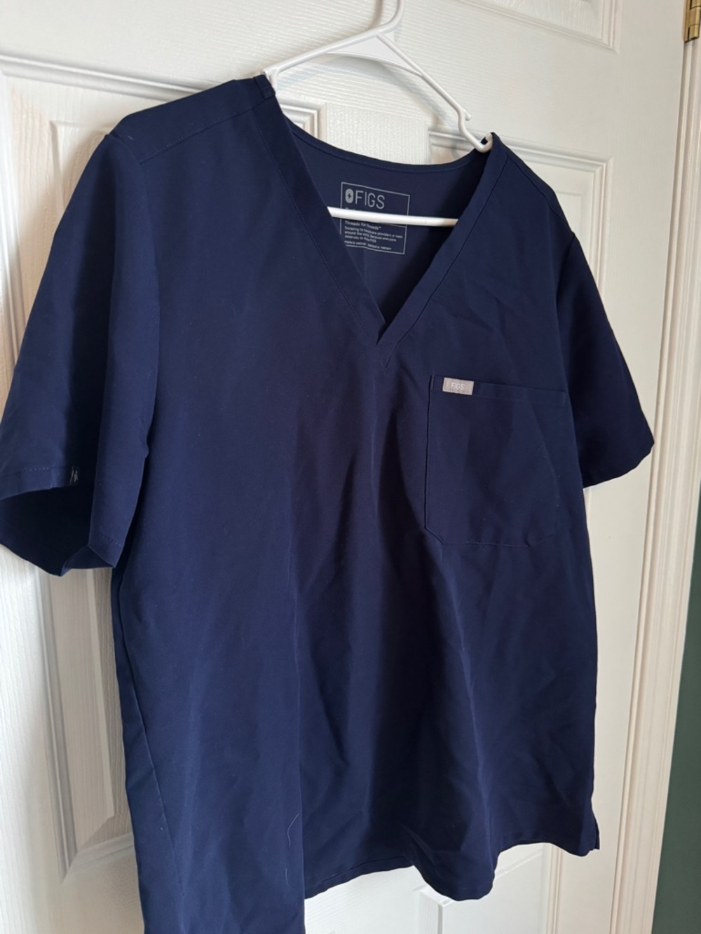 FIGS Catarina Scrub Top – Navy Blue – XL